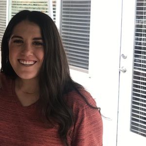 Meet your Posher, Angela